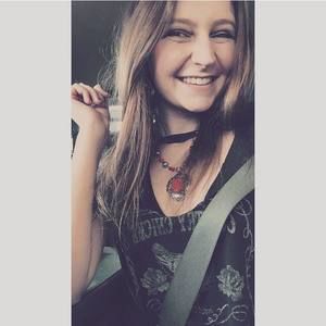 Meet your Posher, Lindsey